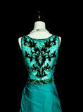 Modest A line V Neck Green With Beaded Bodice College Formal Outfit Long Prom Graduation Dresses For Teens HZ0311