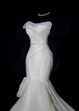 Plain Wedding Dresses Mermaid Strapless Ivory Sleeveless Brides Dress Fitted Bridal Gowns HZ0311