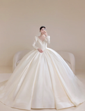 Timeless Women's White Wedding Dress With Lace for Bride Applique Bride Dress V Neck Ball Gowns HZ0311
