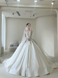 Princess Women's Wedding Dress With Gloves for Bride Lace Applique Sweetheart Brides Dress Sweetheart Ball Gowns HZ0311