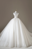 Modest Women's White Ball Gown Strapless Sleeveless Tulle Wedding Dresses for Brides Dress HZ0311