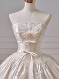 Princess Long Wedding Gowns Ball Gown Strapless Sleeveless Satin For Bride With Lace Appliques Train Bridal Dresses HZ0311