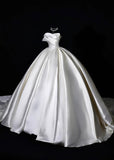 Princess Long Wedding Gowns Ball Gown Sweetheart Sleeveless Satin for Bride With Pleated Train White Bridal Dress HZ0311
