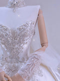 Romantic Women's Ball Gown Sweetheart With Long Sleeves Appliqued White Lace Satin Sweep Train Wedding Dresses HZ0311