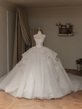 Ethereal Ball Gown Strapless Sleeveless Tulle Fitted Corset Long Wedding Dress Bride Gowns Lace Wedding Dresses HZ0311